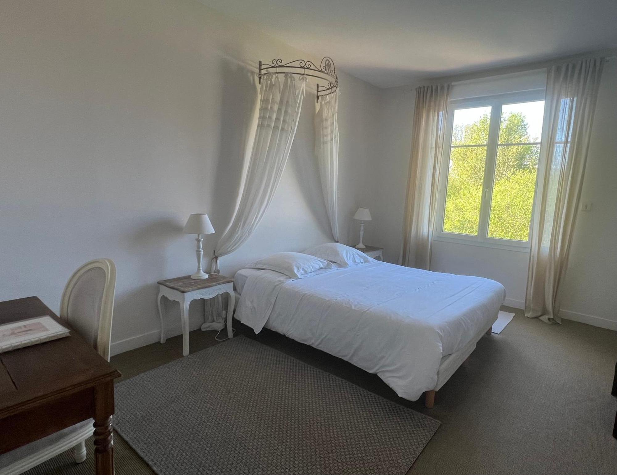 La Villa Camille Ла-Креш Экстерьер фото