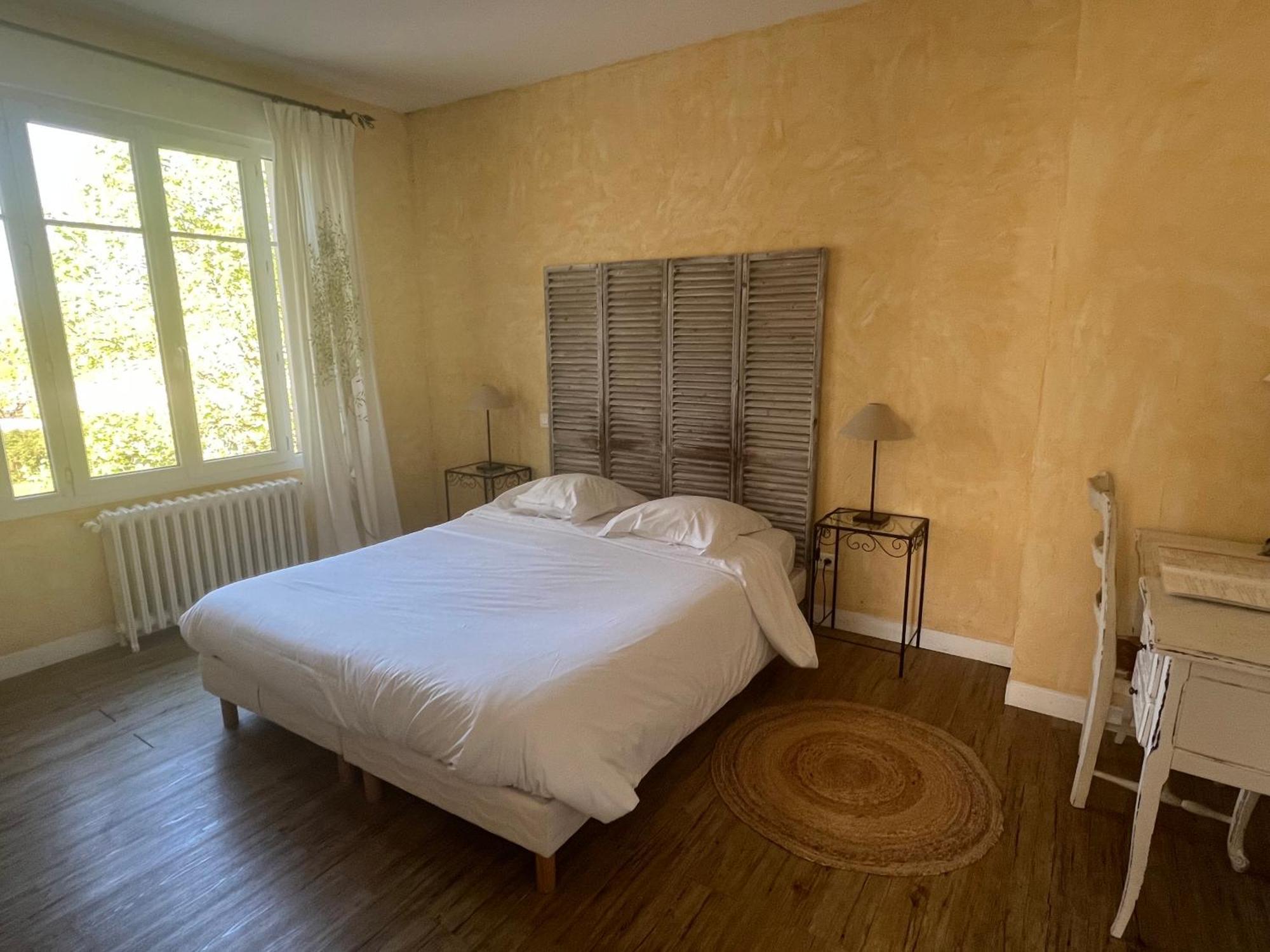 La Villa Camille Ла-Креш Экстерьер фото